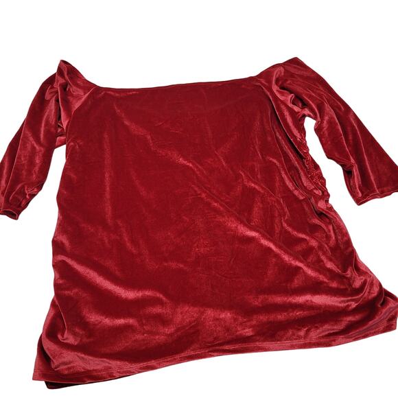 Torrid NWT red velvet shirred front off the shoulder top - Picture 8 of 9